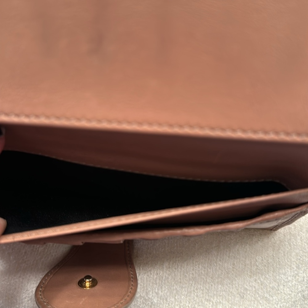 Gucci Guccissima Bifold Wallet - Picture 7 of 12
